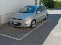 Usata Hyundai i20 85 CV (62 kW) 2012 Grigio Utilitaria