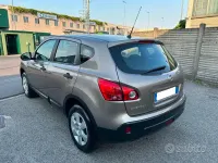Usata Nissan Qashqai 116 CV (85 kW) 2009 Grigio SUV
