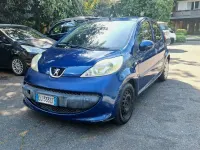 Usata Peugeot 107 68 CV (50 kW) 2007 Blu/azzurro Utilitaria