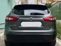 Usata Nissan Qashqai N-Connecta 116 CV (85 kW) 2017 Grigio SUV