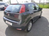 Usata Fiat Punto Lounge 69 CV (50 kW) 2015 Antracite Utilitaria