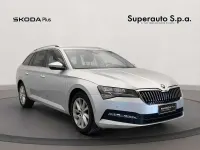 Usata Skoda Superb Executive 150 CV (110 kW) 2024 Argento Station wagon