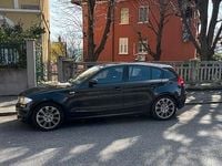 Usata BMW 118 140 CV (102 kW) 2008 Nero Utilitaria