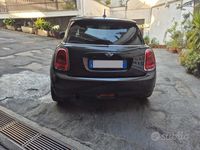 Usata Mini Cooper 136 CV (100 kW) 2016 Nero Utilitaria