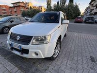 Usata Suzuki Grand Vitara 129 CV (94 kW) 2012 Bianco SUV