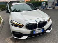 Usata BMW 118 Sport Line 140 CV (102 kW) 2019 Bianco Utilitaria