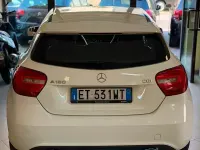 Usata Mercedes A180 Premium 109 CV (80 kW) 2014 Bianco Utilitaria