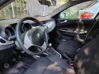 Usata Alfa Romeo Giulietta Distinctive 120 CV (88 kW) 2010 Bianco Utilitaria