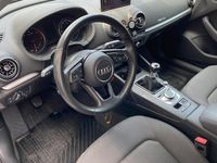 Usata Audi A3 110 CV (80 kW) 2018 Bianco Berlina