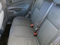 Usata Ford Fiesta Titanium 96 CV (70 kW) 2010 Verde Berlina