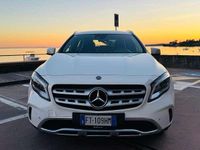 Usata Mercedes GLA180 122 CV (89 kW) 2019 Bianco SUV