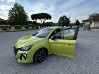 Usata Peugeot 208 Active 75 CV (55 kW) 2024 Utilitaria