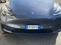 Usata Tesla Model Y RWD 220 kW (300 CV) 2023 Grigio SUV