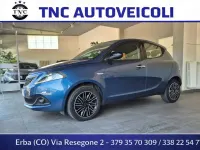 Usata Lancia Ypsilon Gold 69 CV (50 kW) 2023 Blu/azzurro Utilitaria