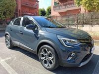 Usata Renault Captur Techno 101 CV (74 kW) 2024 Blu/azzurro SUV