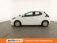 Usata Toyota Yaris Active 92 CV (67 kW) 2025 Bianco Utilitaria