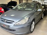 Usata Peugeot 307 135 CV (99 kW) 2004 Grigio Berlina
