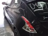Usata Lancia Ypsilon 69 CV (50 kW) 2018 Nero Utilitaria