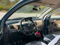 Usata Lancia Ypsilon 69 CV (50 kW) 2005 Blu Utilitaria