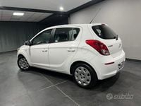 Usata Hyundai i20 Classic 75 CV (55 kW) 2015 Bianco Berlina
