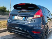 Usata Ford Fiesta Business Edition 75 CV (55 kW) 2015 Blu Utilitaria