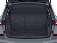 Nuova Skoda Kamiq 115 CV (84 kW) 2026 Smokey diamondargento metallizzato nero SUV