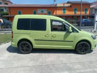 Usata VW Caddy Trendline 105 CV (77 kW) 2011 Verde pastello Monovolume