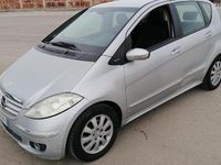 Usata Mercedes A180 109 CV (80 kW) 2004 Grigio Berlina