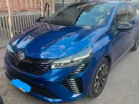 Gebraucht Renault Clio V 101 PS (74 kW) 2024 Blau Limousine