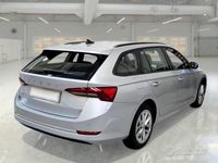 Usata Skoda Octavia Executive 116 CV (85 kW) 2020 Grigio Station wagon