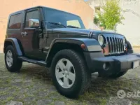 Usata Jeep Wrangler Sahara 177 CV (130 kW) 2008 Nero SUV