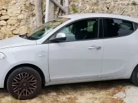 Usata Lancia Ypsilon 69 CV (50 kW) 2017 Utilitaria