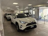 Usata Toyota RAV4 Hybrid Business Edition 178 CV (130 kW) 2022 Bianco SUV