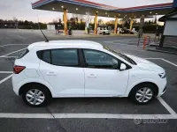 Usata Dacia Sandero Comfort 101 CV (74 kW) 2023 Bianco Berlina
