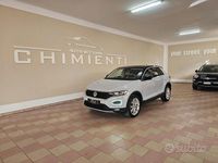 Usata VW T-Roc Advance 150 CV (110 kW) 2018 Grigio SUV
