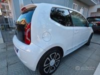 Usata VW up! 75 CV (55 kW) 2012 Bianco Utilitaria