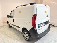 Usata Fiat Doblò 95 CV (69 kW) 2016 Bianco Monovolume