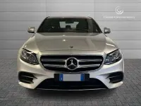 Usata Mercedes E200 Premium 160 CV (117 kW) 2020 Argento metallizzato Berlina