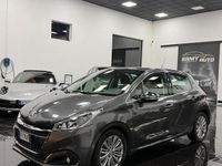 Usata Peugeot 208 Allure 102 CV (75 kW) 2019 Grigio Utilitaria
