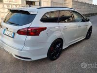 Usata Ford Focus ST 250 CV (183 kW) 2016 Grigio Station wagon