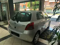 Usata Toyota Yaris 69 CV (50 kW) 2007 Grigio Utilitaria