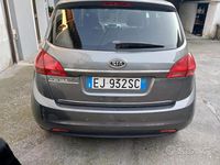 Usata Kia Venga LX 90 CV (66 kW) 2011 Nero Utilitaria