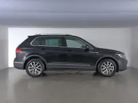 Usata VW Tiguan Life 150 CV (110 kW) 2022 Deep black perlato SUV