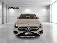 Usata Mercedes B180 Premium 116 CV (85 kW) 2022 Argento Utilitaria