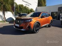 Usata Peugeot 2008 Allure 102 CV (75 kW) 2020 Orange metallizzato SUV