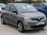Usata Renault Twingo Equilibre 65 CV (47 kW) 2024 Grigio Utilitaria