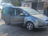 Usata Ford S-MAX Titanium 140 CV (102 kW) 2007 Argento Monovolume