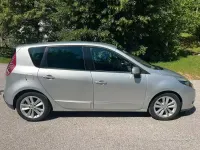 Usata Renault Scénic III Luxe 110 CV (80 kW) 2010 Grigio Monovolume