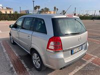 Usata Opel Zafira Edition 150 CV (110 kW) 2011 Grigio Monovolume