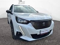 Usata Peugeot 2008 Allure 131 CV (96 kW) 2022 Bianco SUV